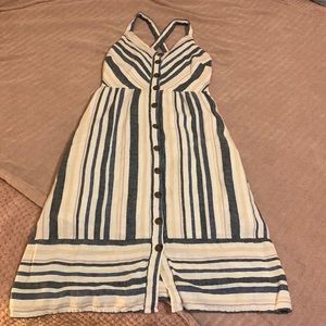 Women’s Univeral Thread summer dress size XS